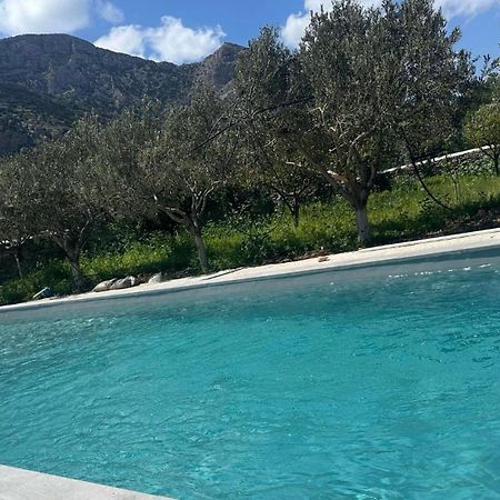 Villa River With Pool Καμάρες Εξωτερικό φωτογραφία